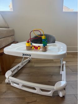 Joovy Baby Walker & Activity Center