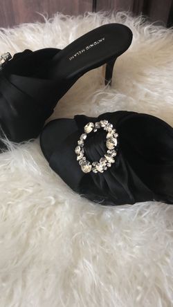 Several Women Shoes For Sale