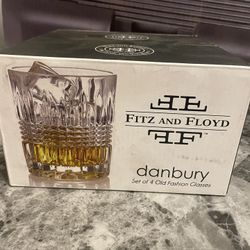 Set Of 4 Old Fashion Glasses Danbury 