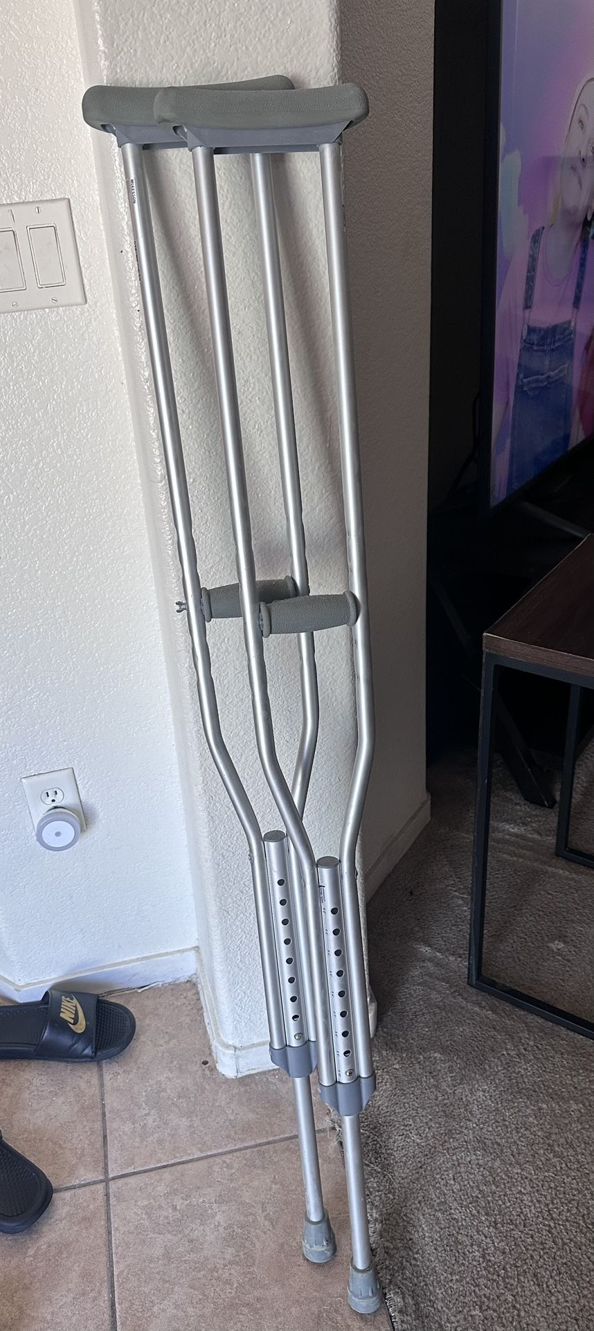 Crutches