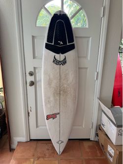 Lost surfboard