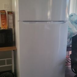 LG Refrigerator
