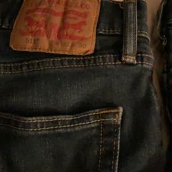 Mens Levi Jeans Both 31x30 Excellent Condition  No Tears.  
