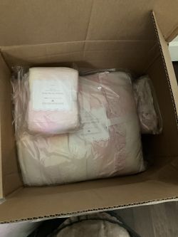 Brand new pottery barn LoveShack Tiedye comforter Set