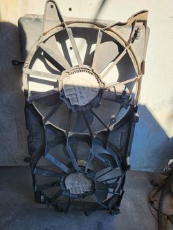 eletric radiator fan  2010 to 2020 chevy silverado