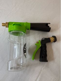 2 chemical guys foam blowers. See description for more info