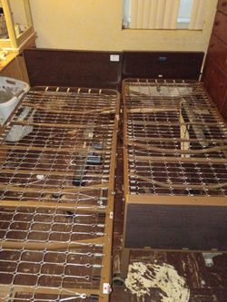 Hospital bed(free)