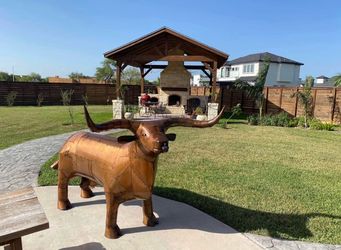 Longhorn BBQ Bull Smoker