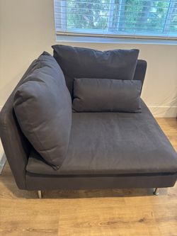 Big Gray Chair 