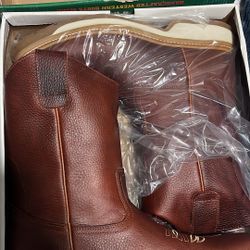Brand new work boots size 10