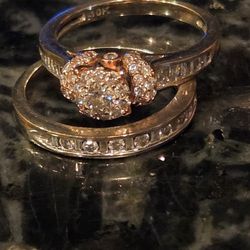 10 K White Gold Wedding Band Set