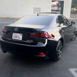 2015 Lexus IS
