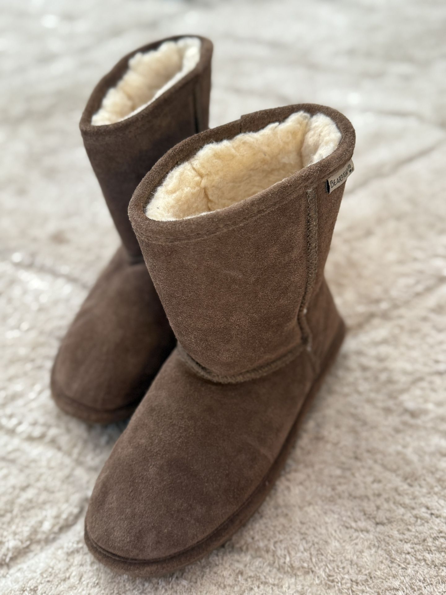 Bearpaw Boots Size Youth 3