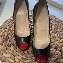 Christian Louboutin Black Leather New Very Prive Peep Toe Pumps