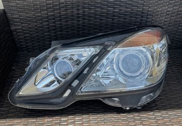 2010 2011 2012 2013 Mercedes-Benz E350 E550 Left Driver Side Bi-Xenon NightVision Headlight OEM