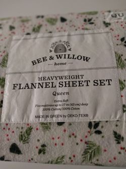 QUEEN SHEETS SET Heavyweight Flannel - new unopened Bee & Willow Extra Soft . bed bedroom