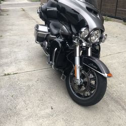 Electra Glide Ultra Limited  2017