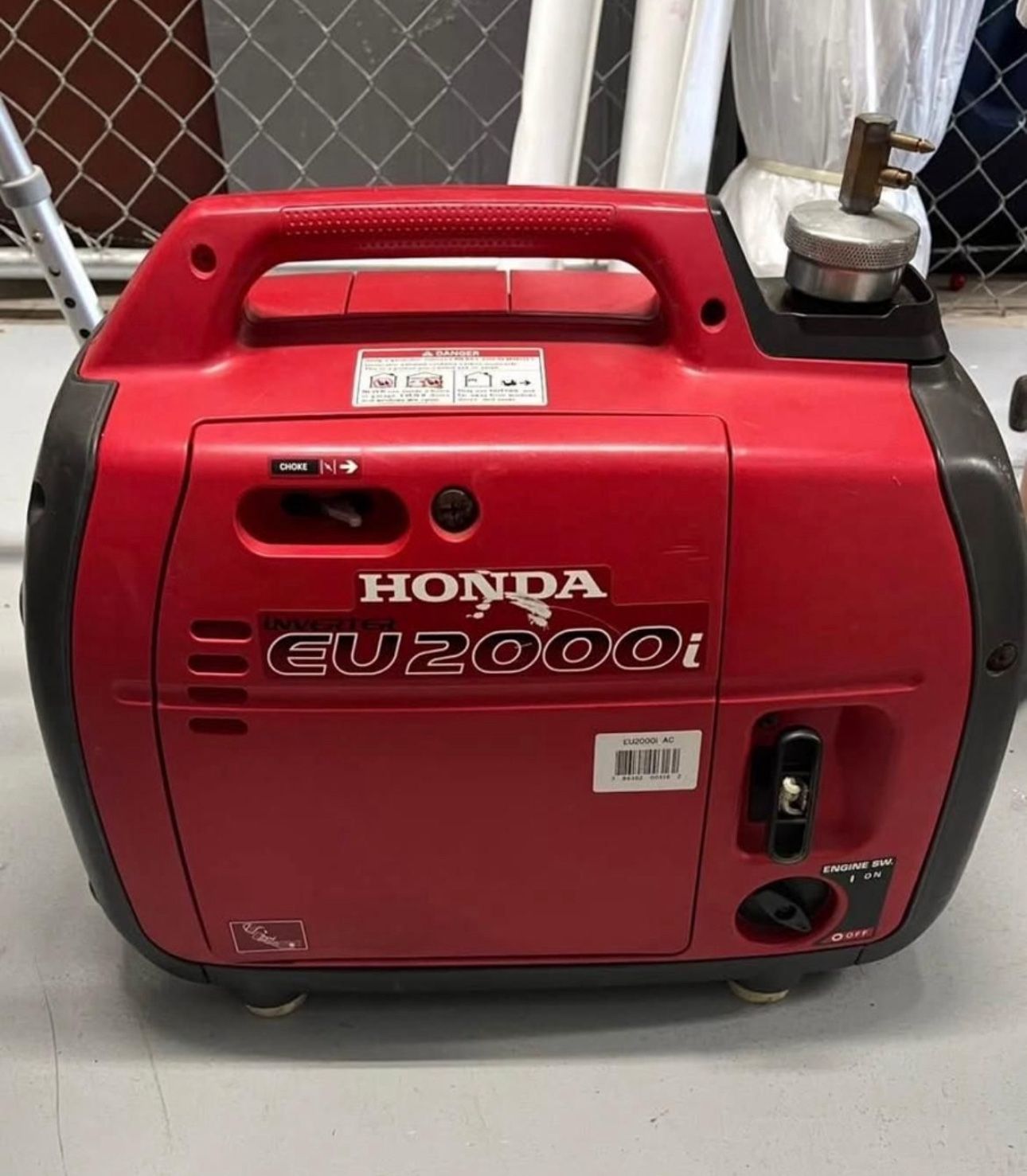 Generador Portable HONDA EU 2000 / LIKE NEW !
