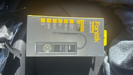Fanttik C8 APEX air inflator and power bank