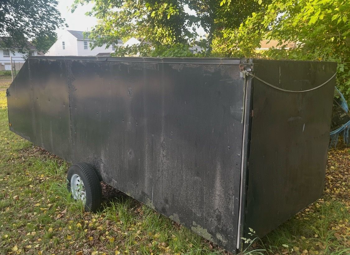 5 x 18 enclosed utility trailer