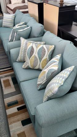 New Sofa and Loveseat Reduced!!!