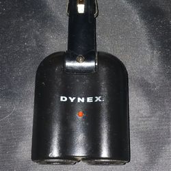 DYNEX dual port car adapter