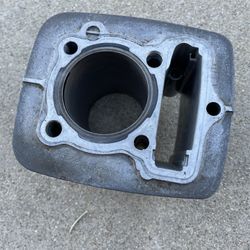 Honda XR-100 Stock Cylinder