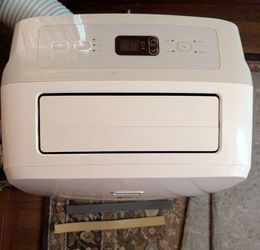 LG Portable Air Conditioner 10200 BTU