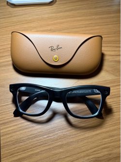Ray-Ban Meta Wayfarer Matte Black