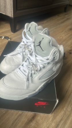 Jordan 5 size 10.5