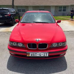 2000 BMW 540i