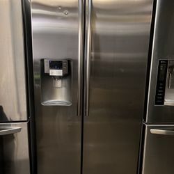 Samsung Stainless Steel Side By side Refrigerator