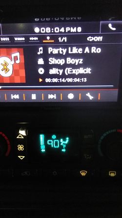 Touch screen radio Bluetooth