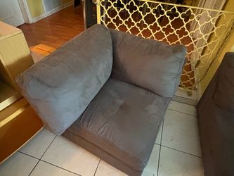 Gray Modular Sectional Sofa – 4 Pieces