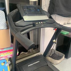 Treadmill/ Caminadora 