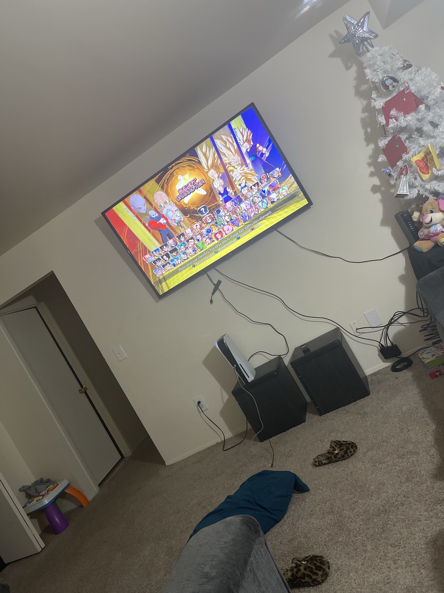 65 Inch TCL Roku Tv