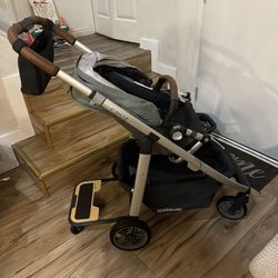 Uppa Baby Cruz Stroller 