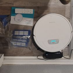 HONITURE Robot Vacuum and Mop Combo