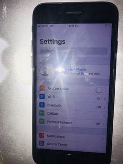 iPhone 7 $250 willing to trade for iPad Air or pro