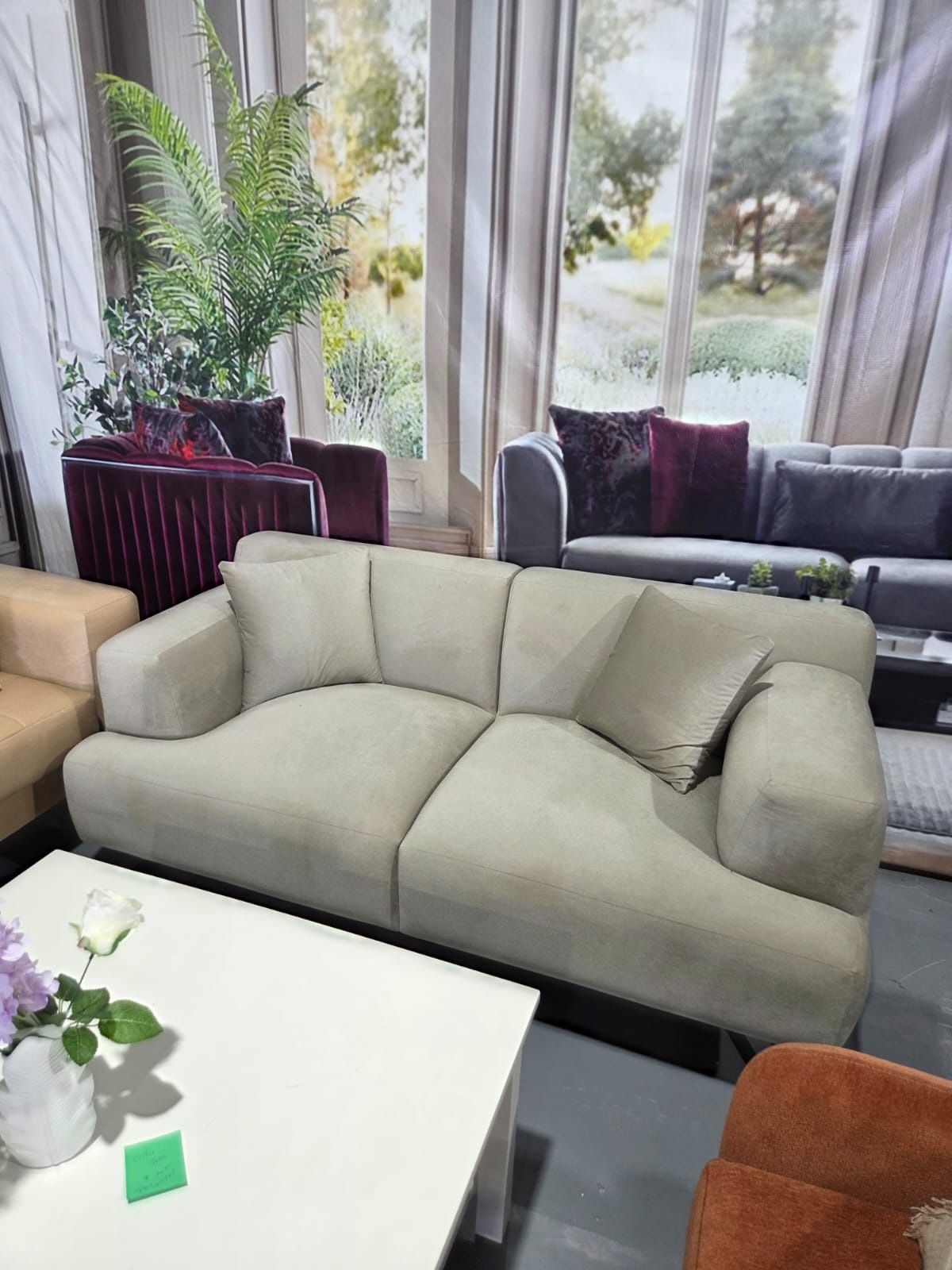 NEW LOVESEAT LIGHT GRAY VELVET 70x38