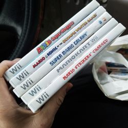5 Nintendo wii Mario Games All Excellent condition