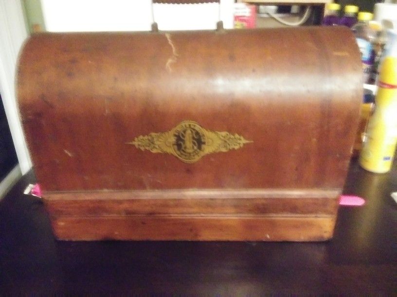 Singer Sewing machine