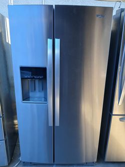 Refrigerator whirlpool