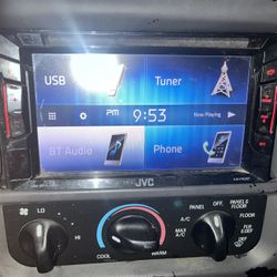 JVC Car Radio USB, FM/AM, Bluetooth, And CD/DVD