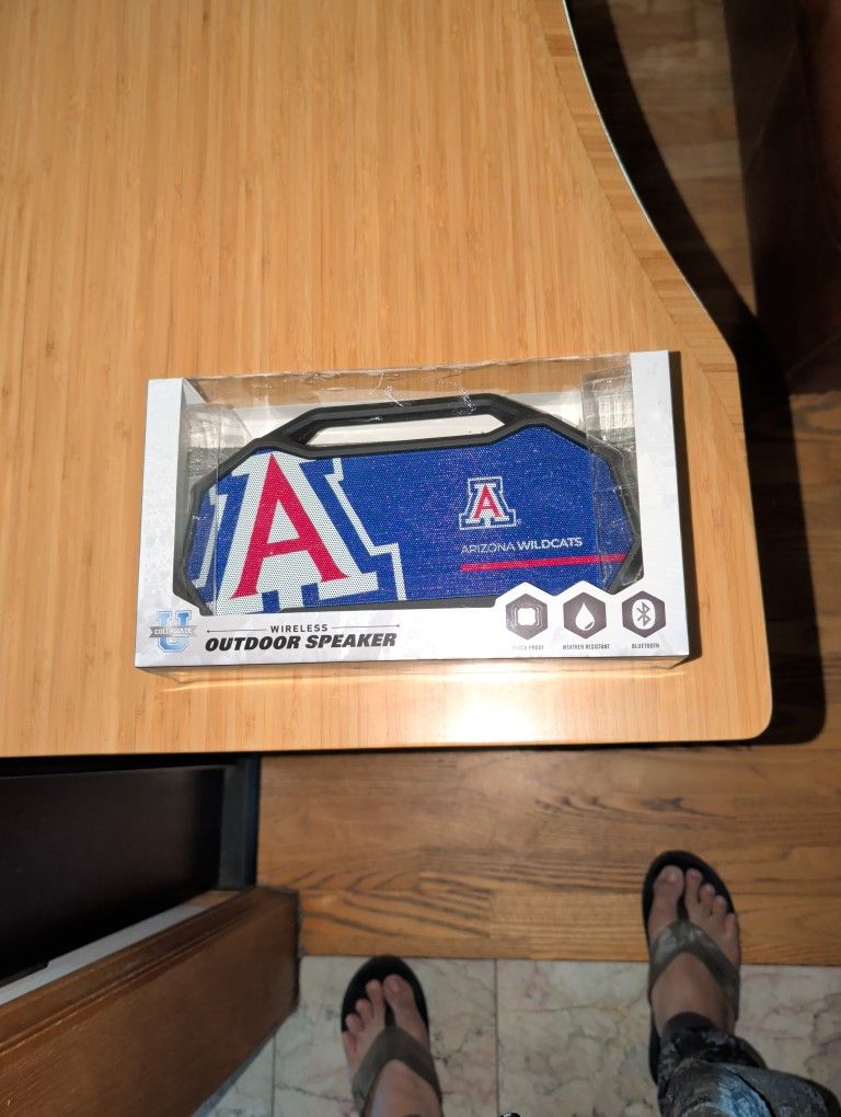 Arizona wildcats wireless Bluetooth speaker 