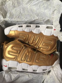 Supreme uptempo size 8.5