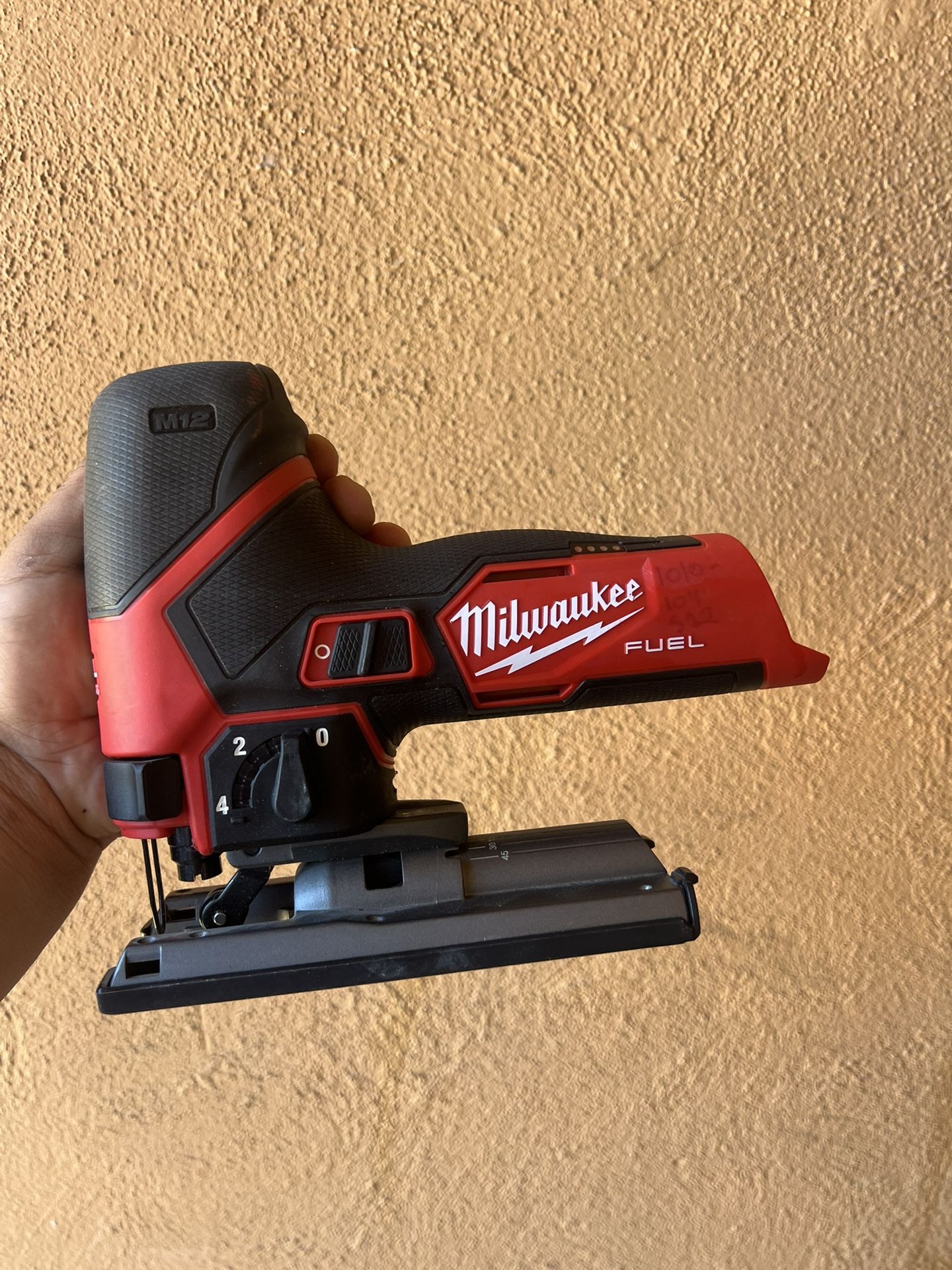 Milwaukee M12 12V Fuel Lithium-Ion Cordless Jig Saw (Tool-Only)