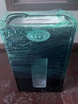 Insignia Paper Shredder – Works Great!