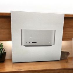 Apple Mac Studio M2 Max 512gb 2yr warranty Floor Model 