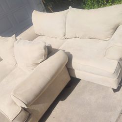 Couch Set (free delivery)